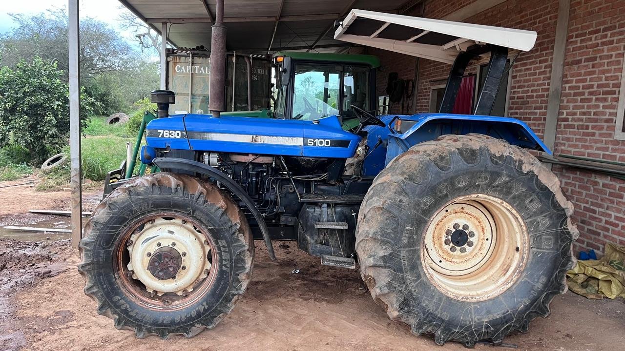 Newholland 7630 ( 14000 Horas) 2003